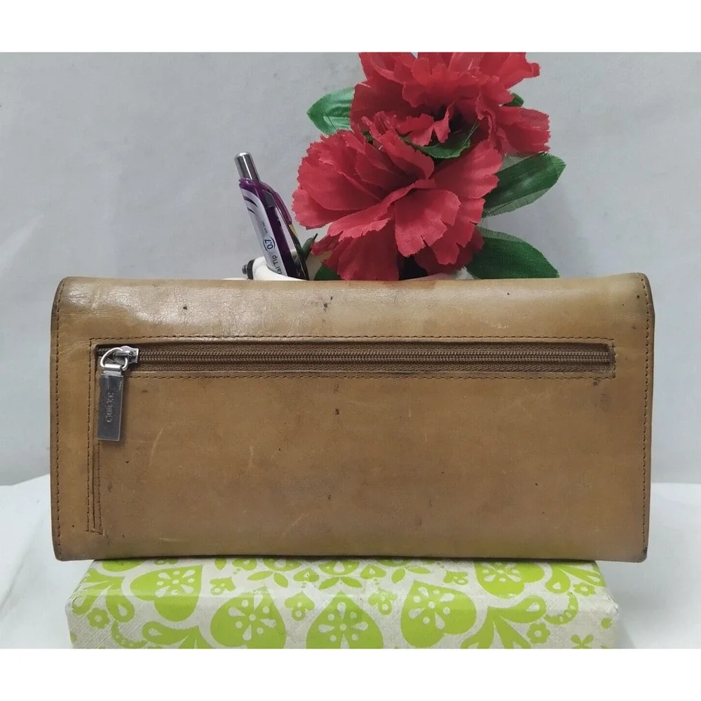 HOBO International Brown Tan Leather Credit Card ID Window Trifold Wallet